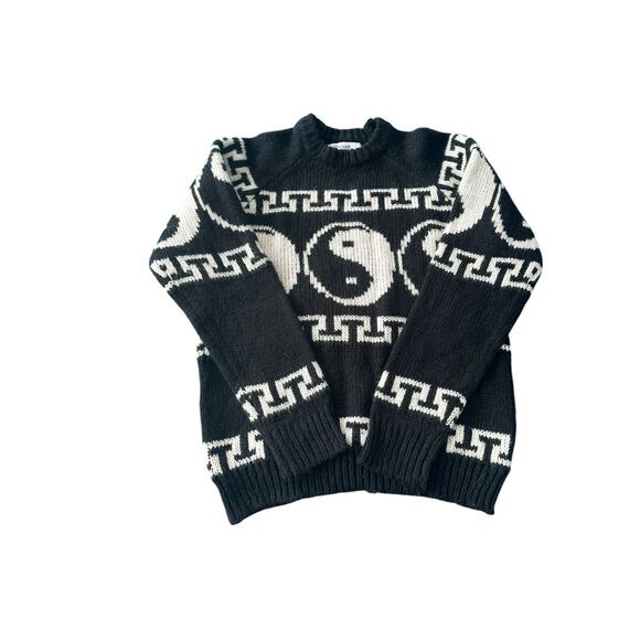 Cooke Collective XS Black & White Yin Yang Sweater Pre-Owned Retro 90s Aesthetic - Picture 2 of 7